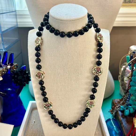 Vintage Onyx & Cloisonné Necklace | Lovely & Romantic - Picture 15 of 17